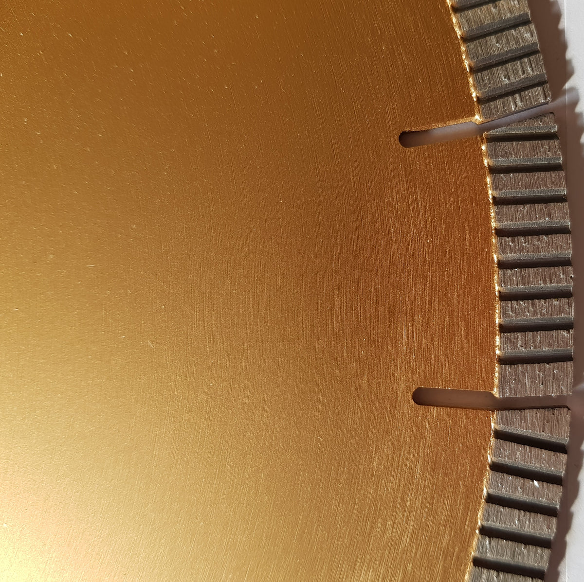 355mm - Silent Blade for Extremely Hard Masonry
